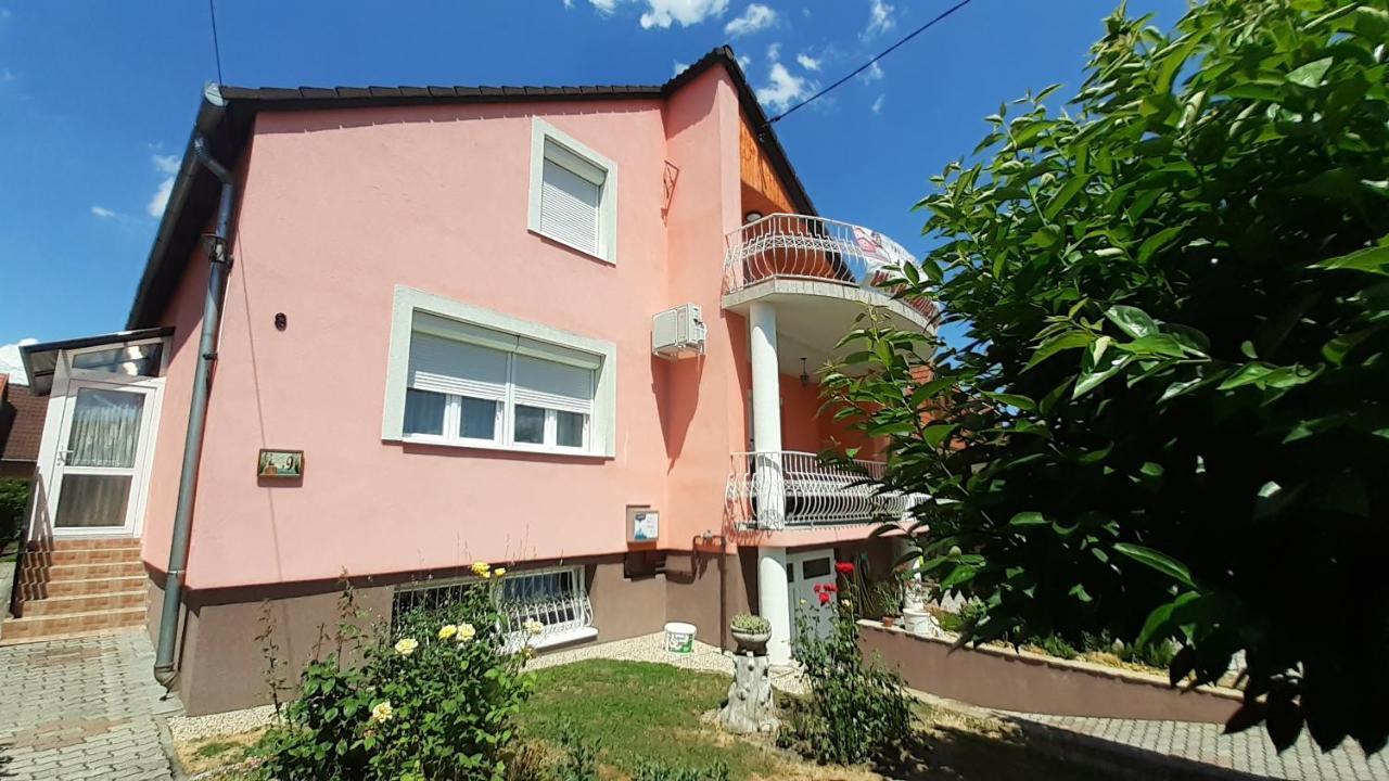 Patri Apartmanhaz Apartment *