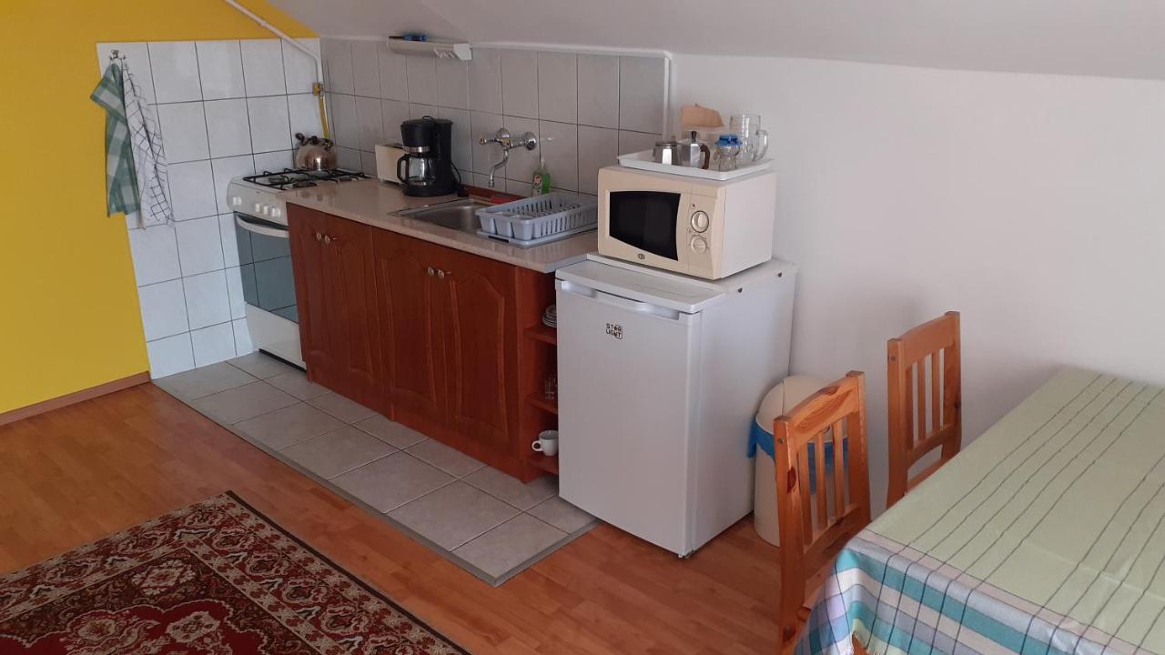 Apartment Patri Apartmanhaz *